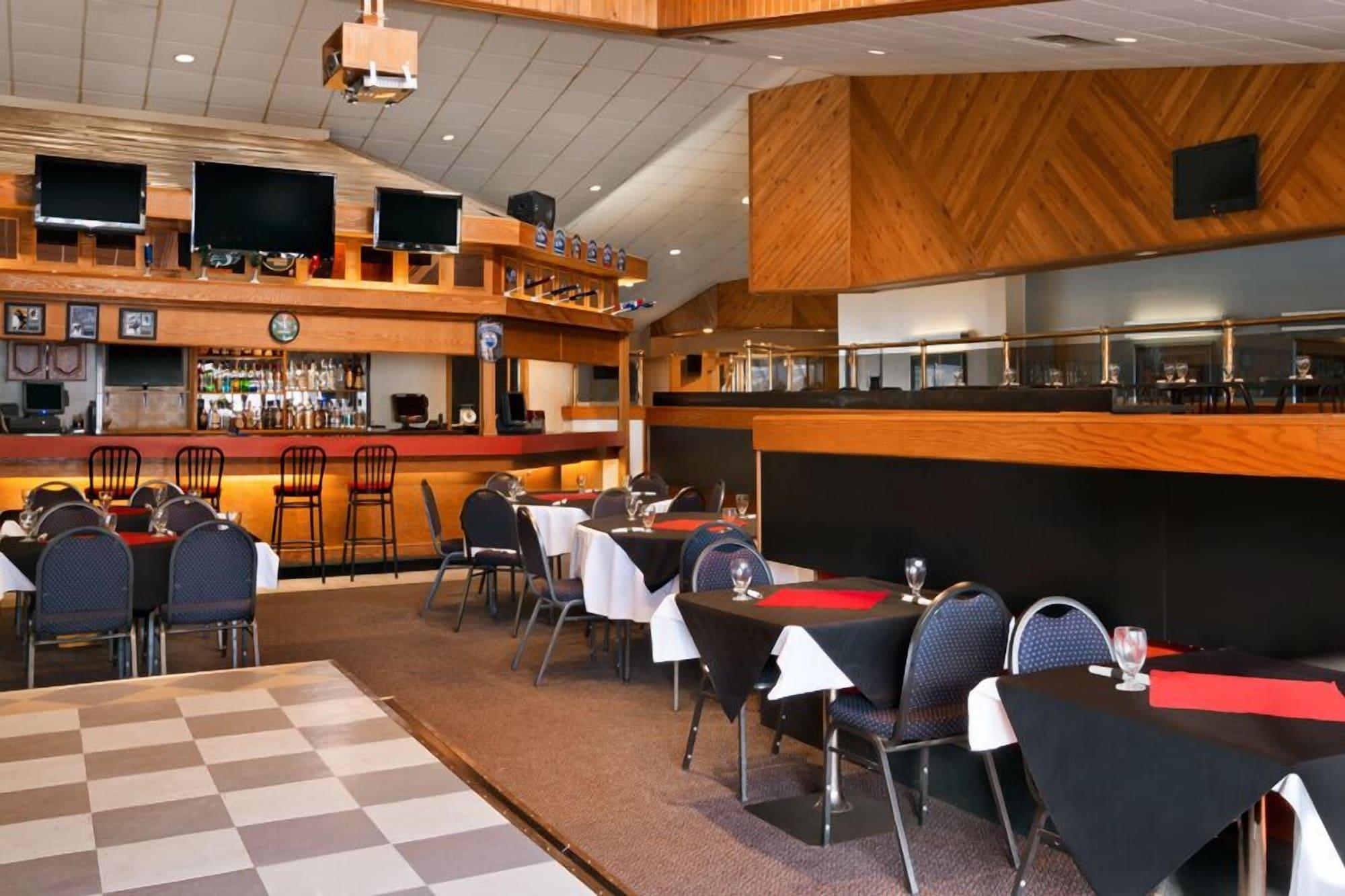 Northern Star & Convention Center * Slave Lake